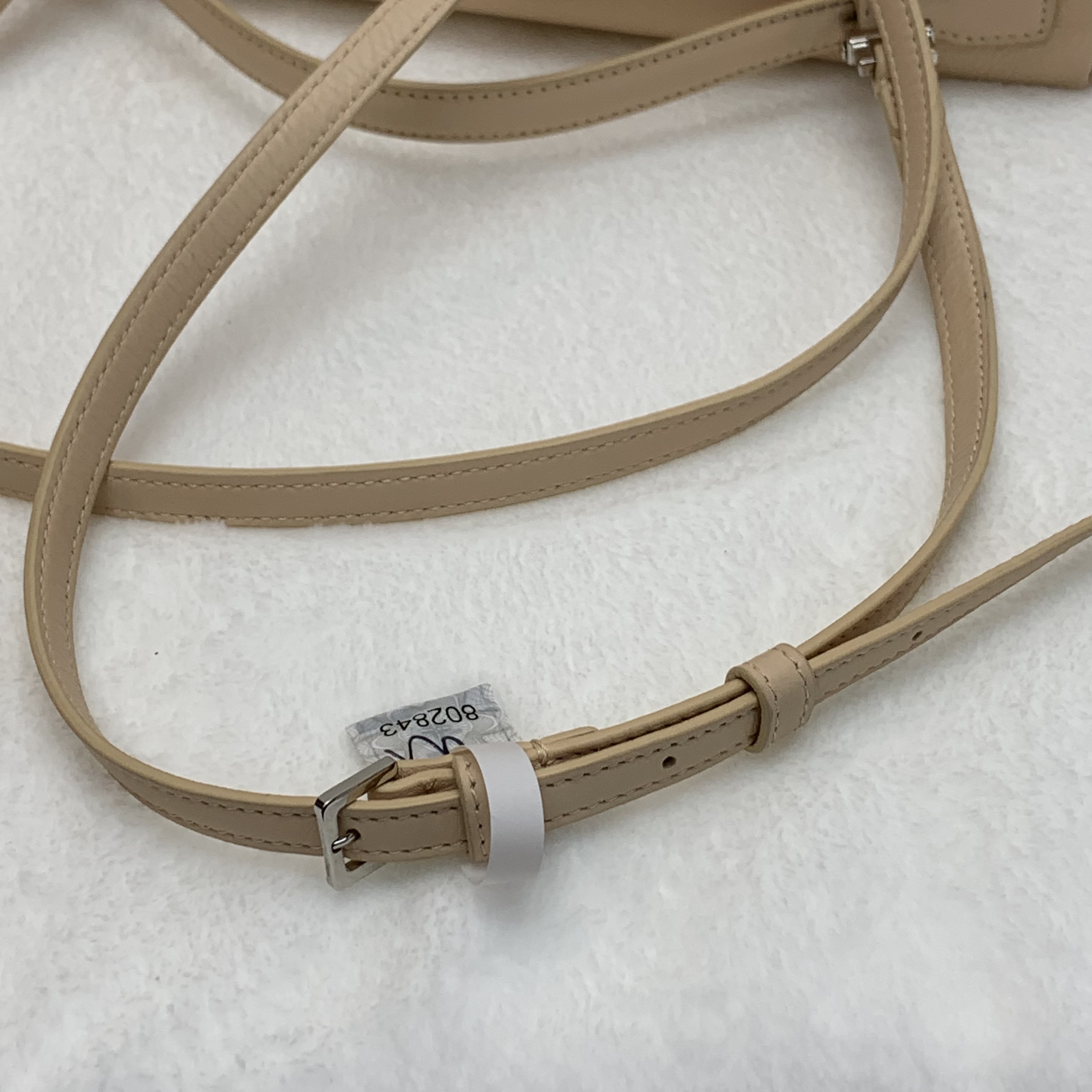 有正單🤍Lora Piana 飯盒包27