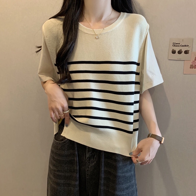  B359(876) 韩系减龄拼接杏短袖前部撞色横纹针织黑杏上衣