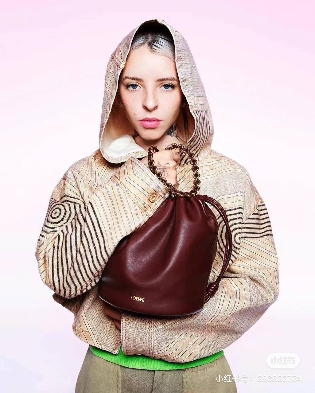 Loewe 罗意威 Flamenco Bucket 迷你水桶包