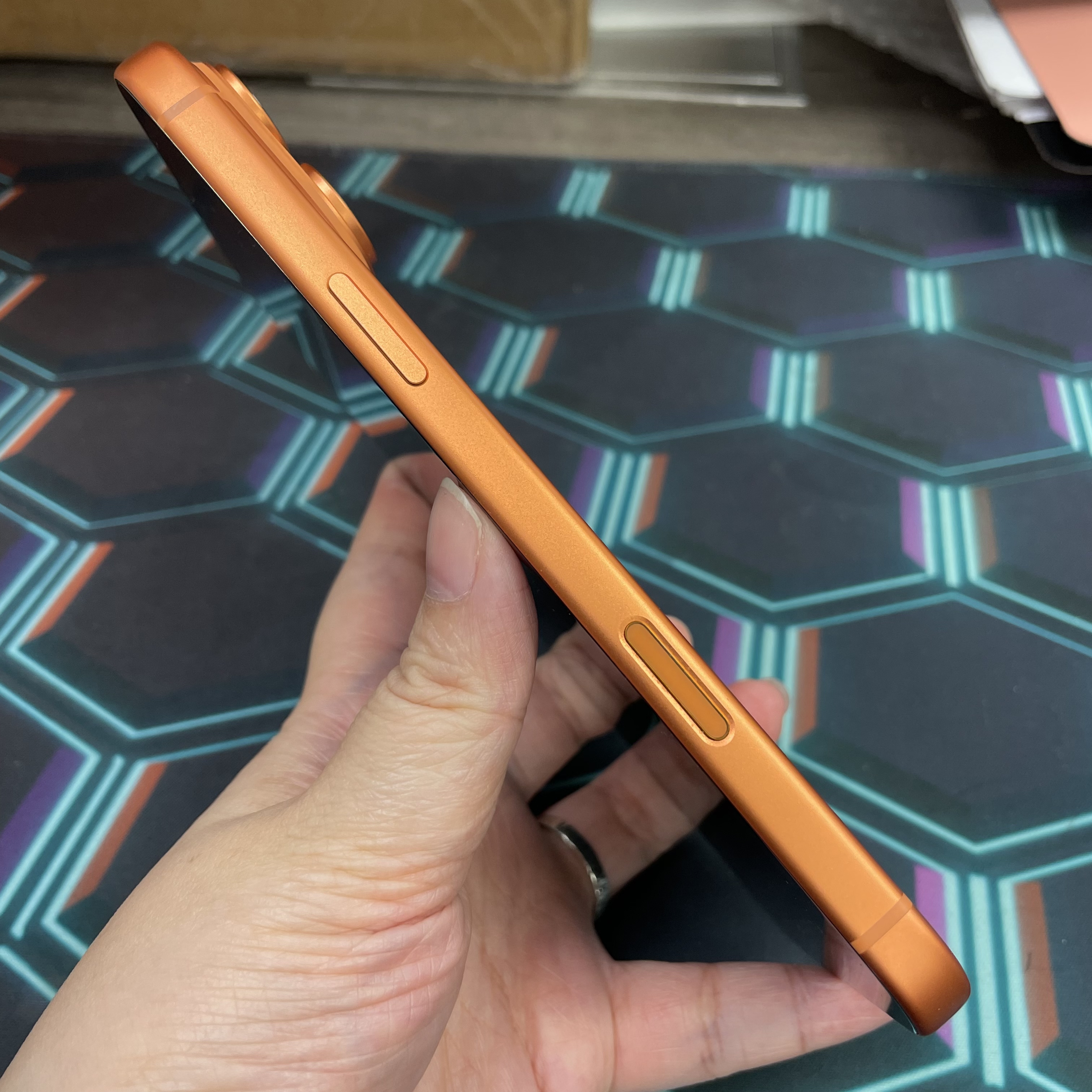 *8339 17 Pro max 完美機 256GB 電99 橙色 orange