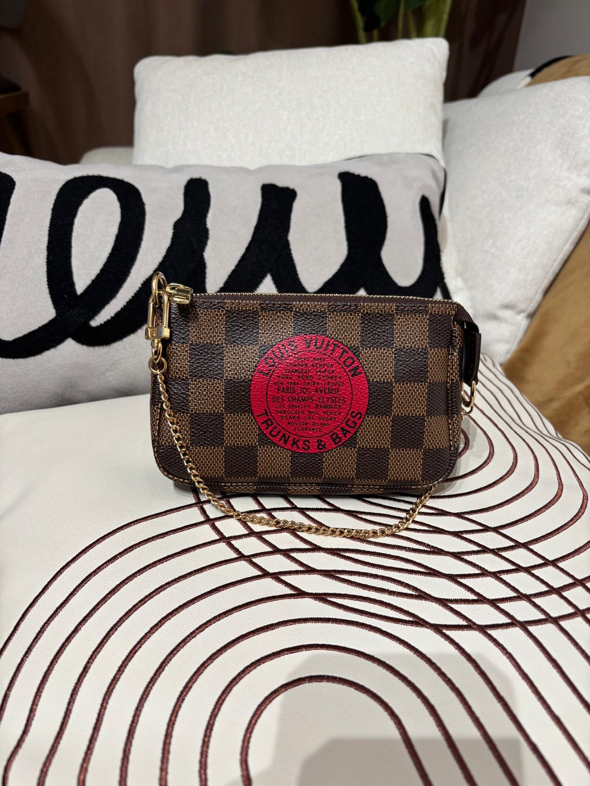 全新 Lv mini pochette limited edition 100%Authentic, 全新未使用品 ✅Dust bag