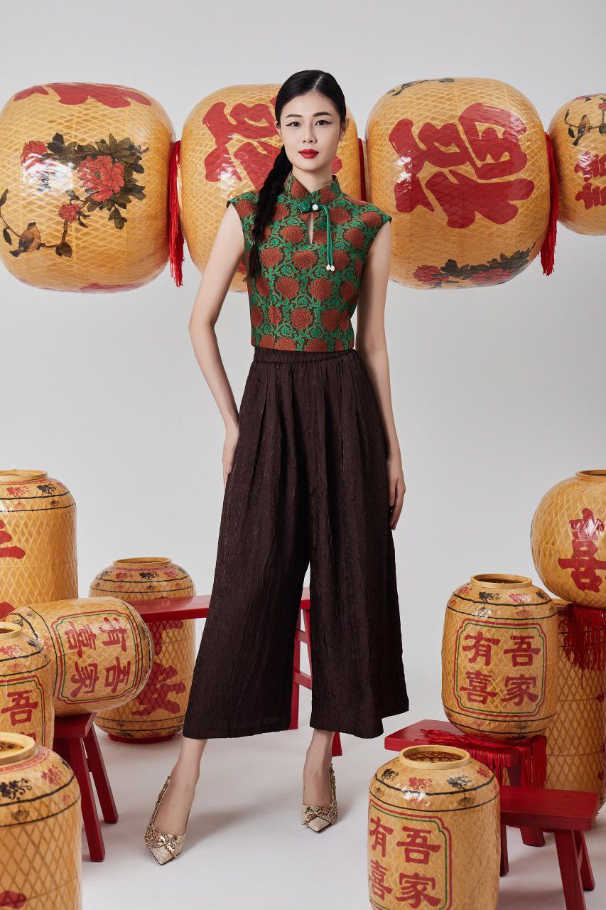 免烫塑胶头长裤 1600