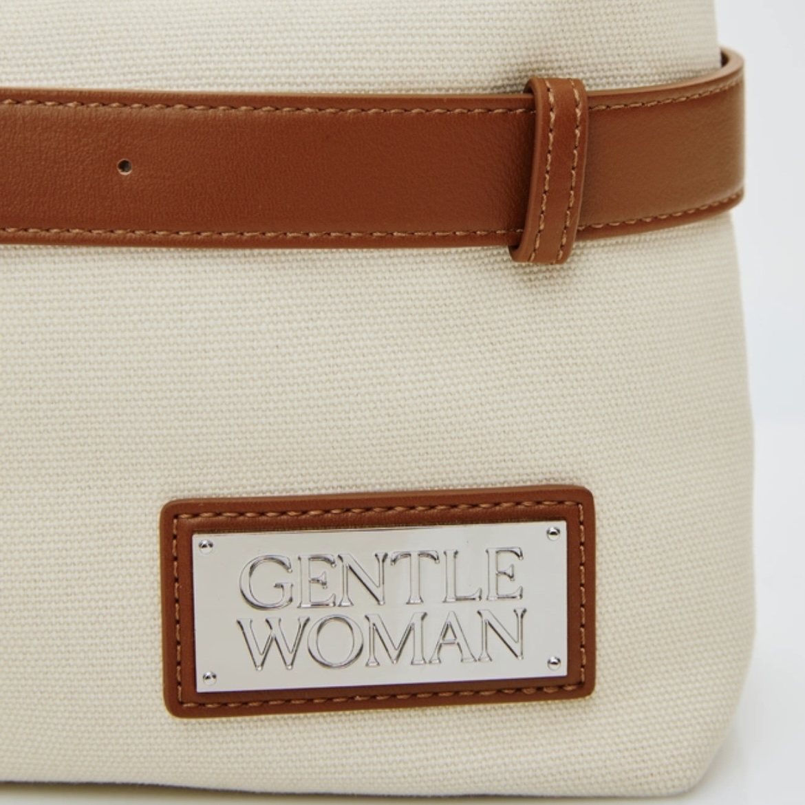 預購 | 🇹🇭GENTLEWOMAN BUCKLE BAG BG1090