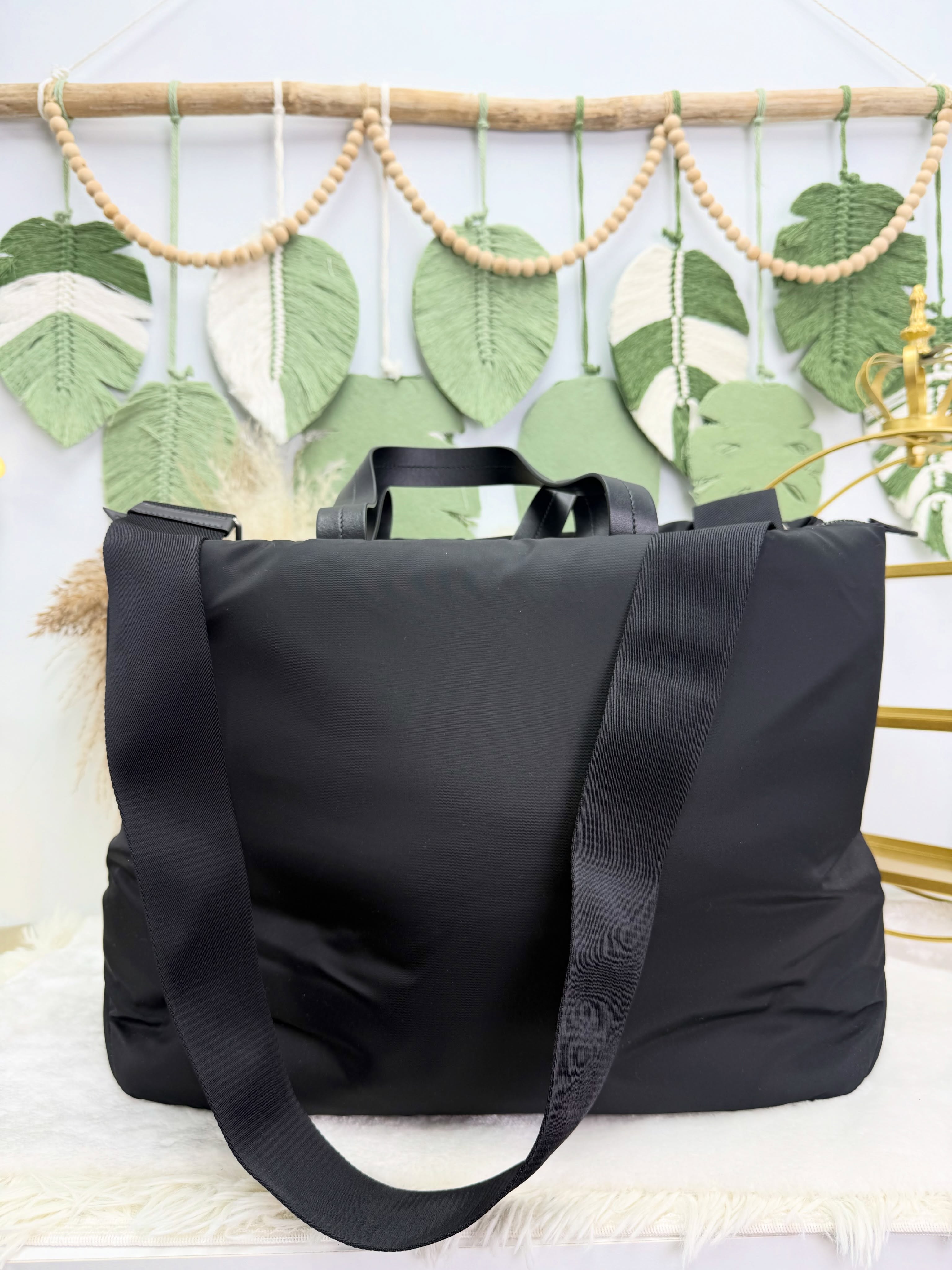 Prada 👜 PRE OWNED 🛍️Large Padded Nylon Bag 有塵袋 