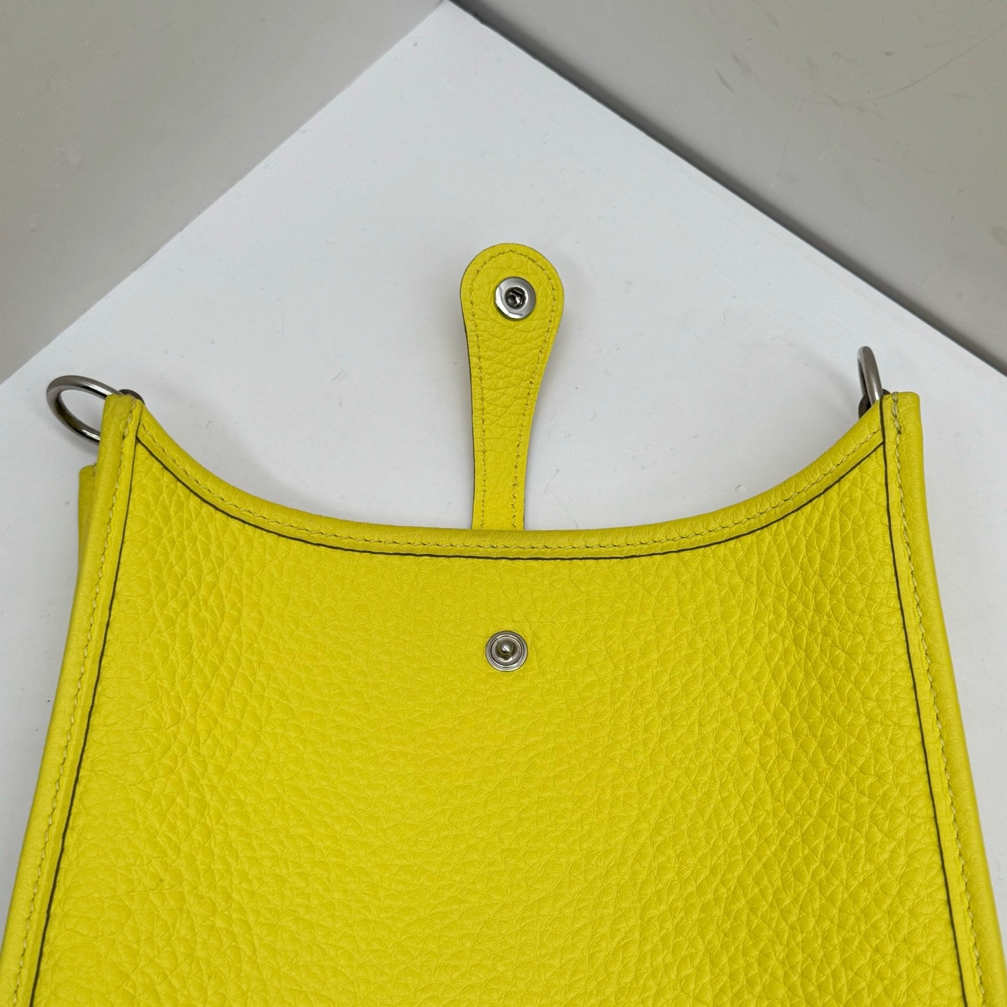 Pre owned hermes mini Evelyne 