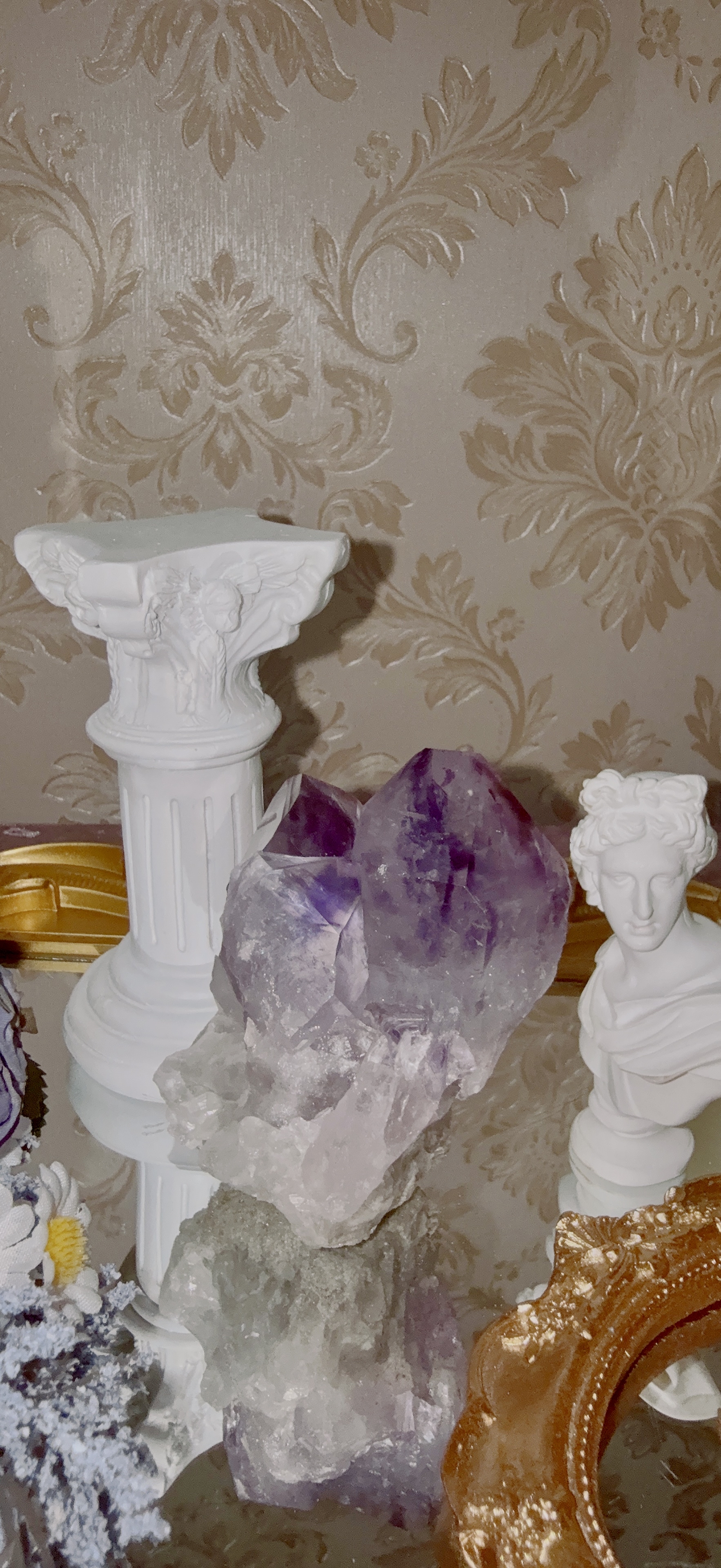 正宗巴西 ‧ 教堂風紫幻影原礦晶簇