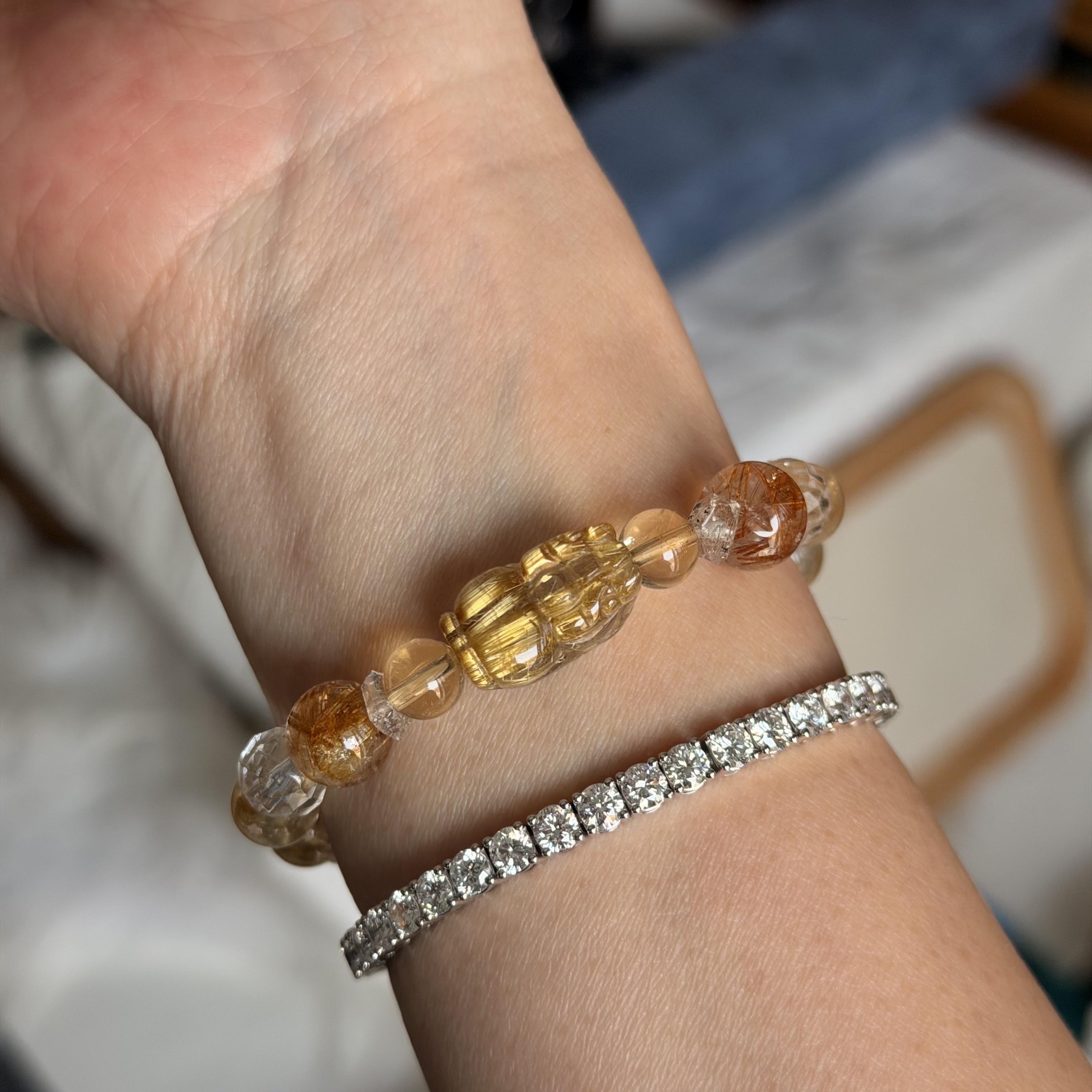  金鈦晶貔貅襯金鈦晶、黃水晶、白水晶閃靈鑽手串