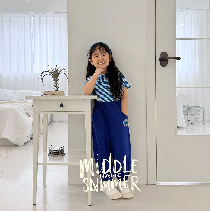 🇰🇷middle name tee