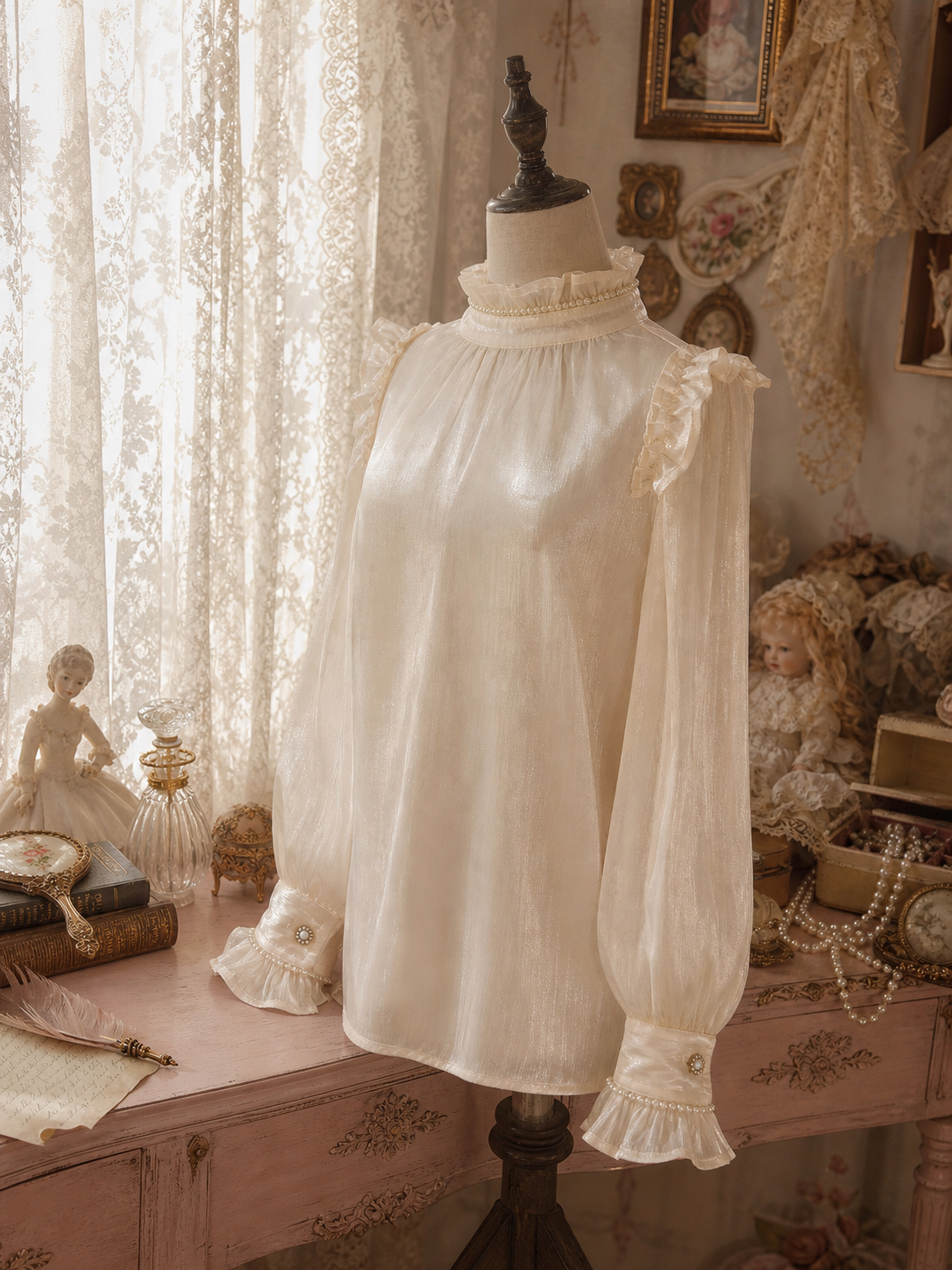 維多利亞輕甜公主綴珍珠襯衫 Victorian Sweet Princess Pearl-Embellished Blouse