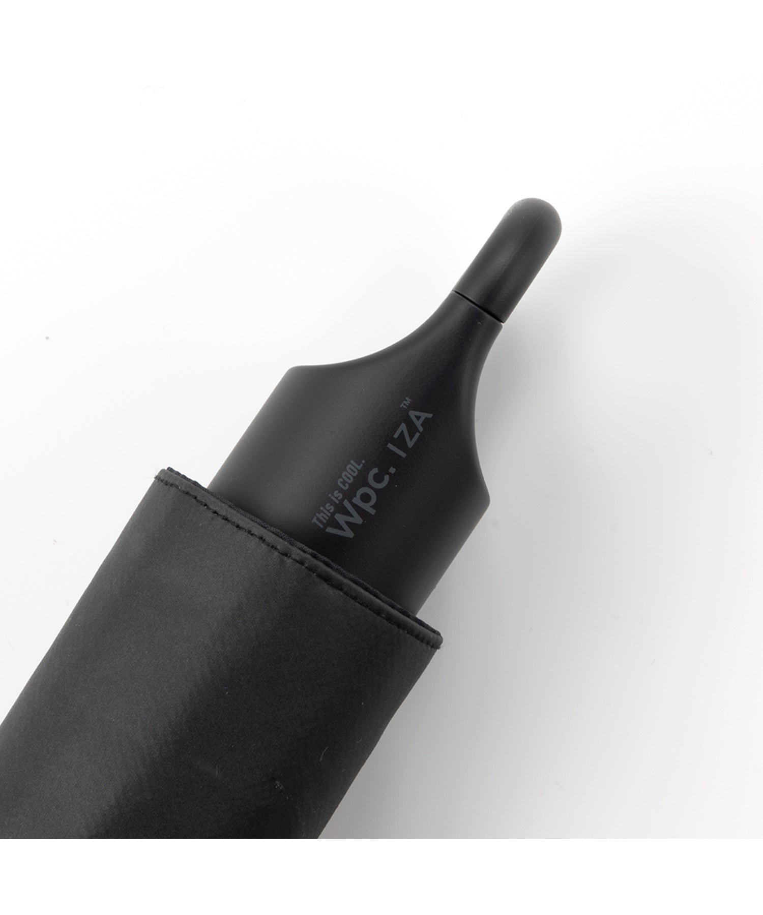 JA023 WPP079-ZA022313  IZA 一體式登山扣手柄摺疊傘 (265g)