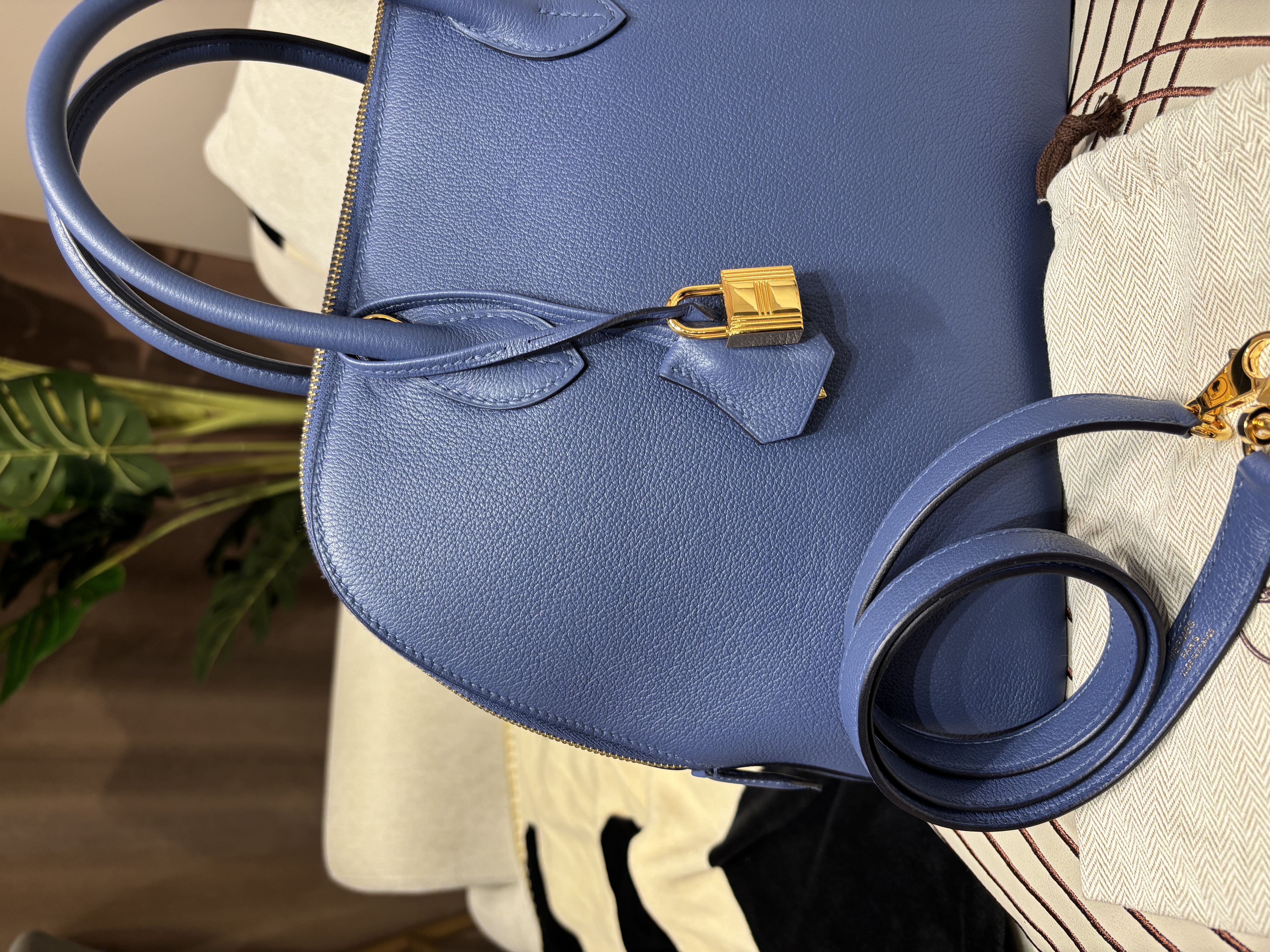Hermes Bolide 1923 30 STAMP A  藍瑪瑙 100%Authentic,98%new ✅key lock ✅dust bag✅box 