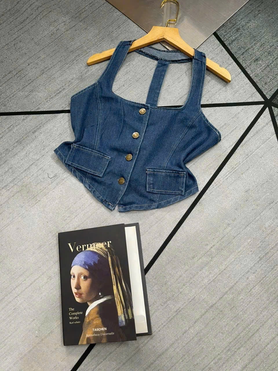 復古牛仔水洗露背上衣