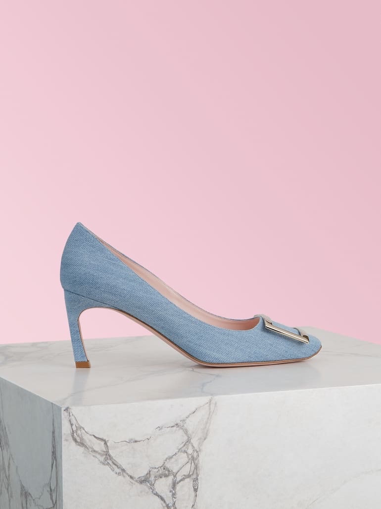 ［Preloved] New Roger Vivier denim pointed-toe kitten heels