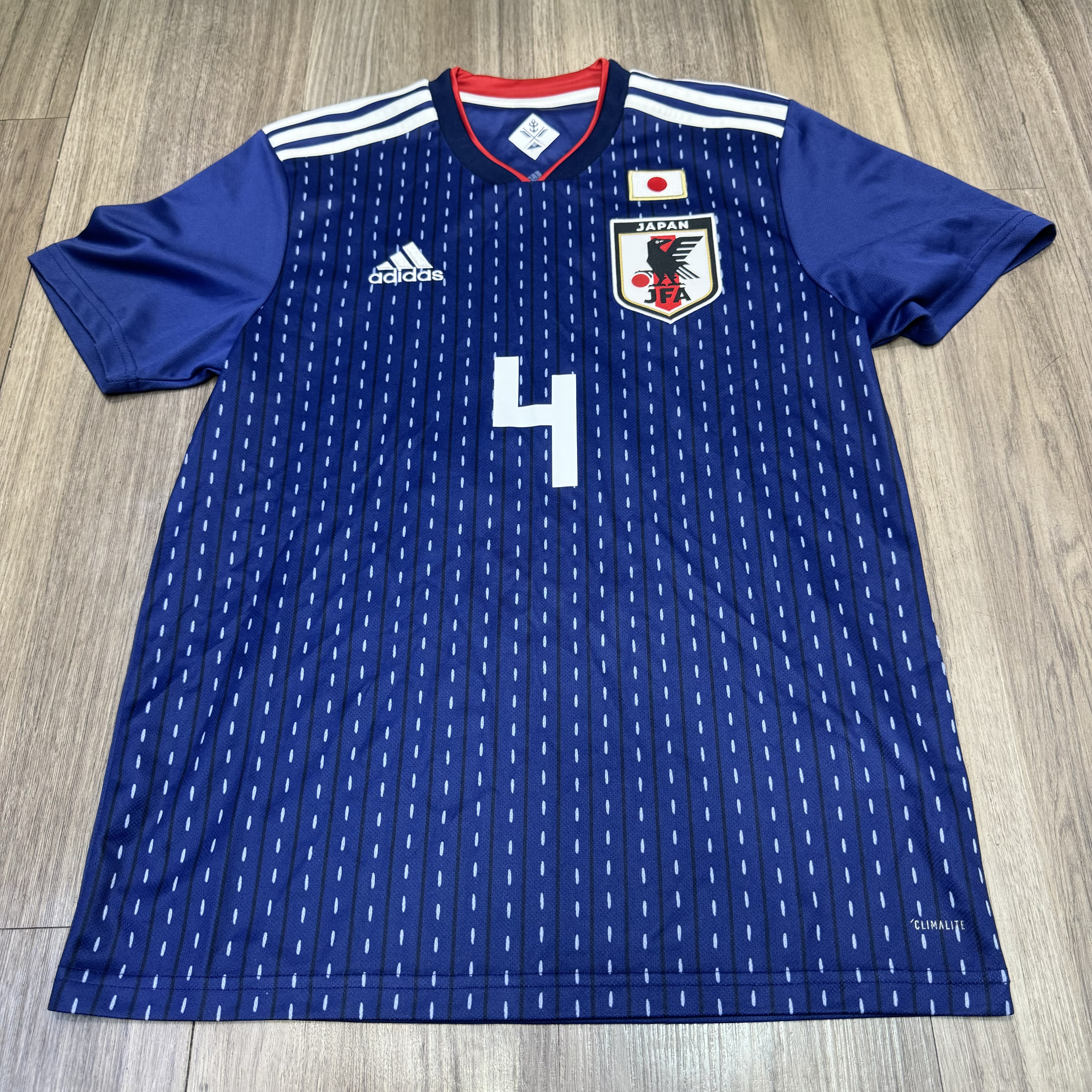 Japan 18/19 home shirt #4 Honda