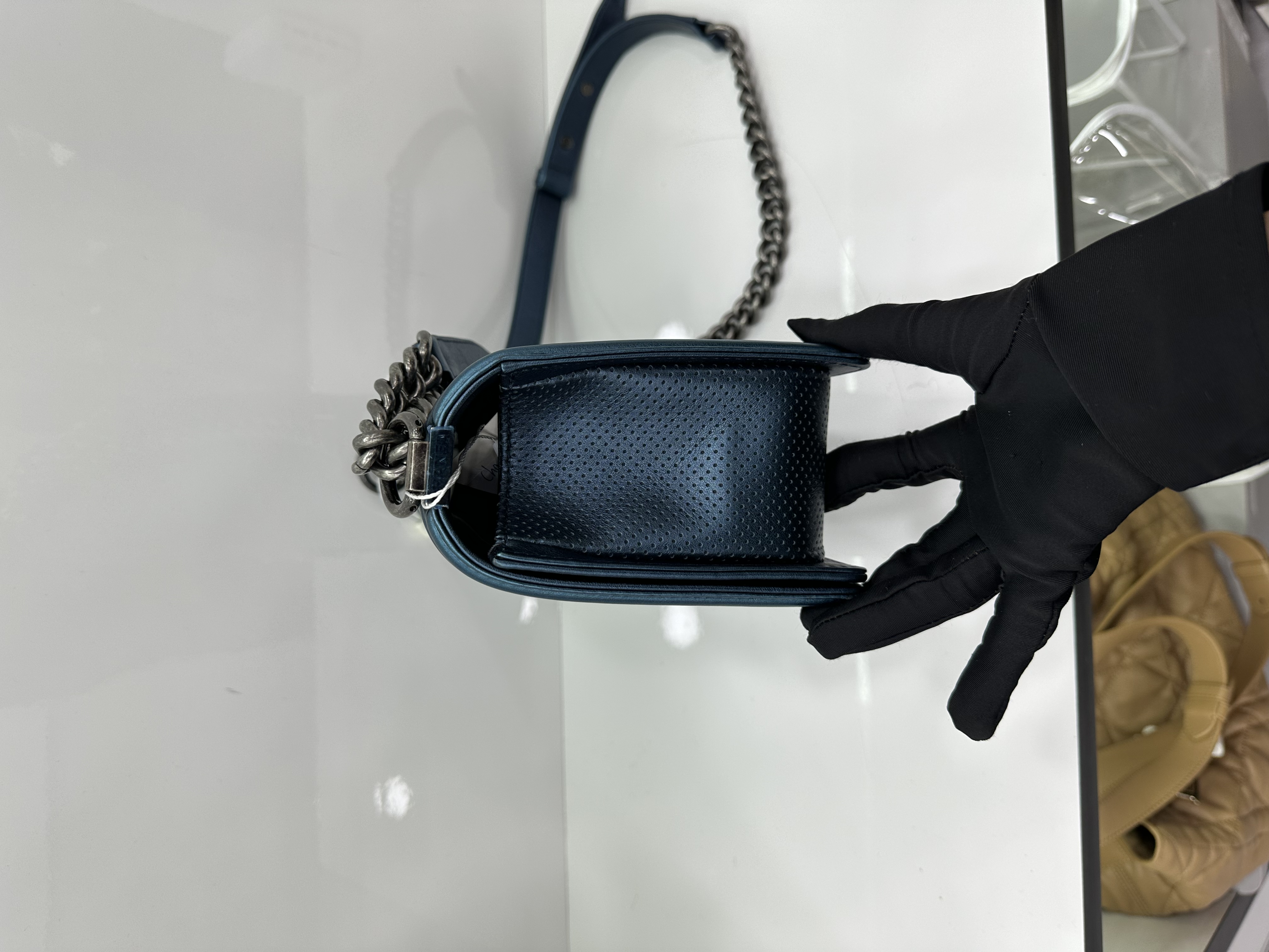 直播貨品 |  [1個-$100 2個-$300］EE102