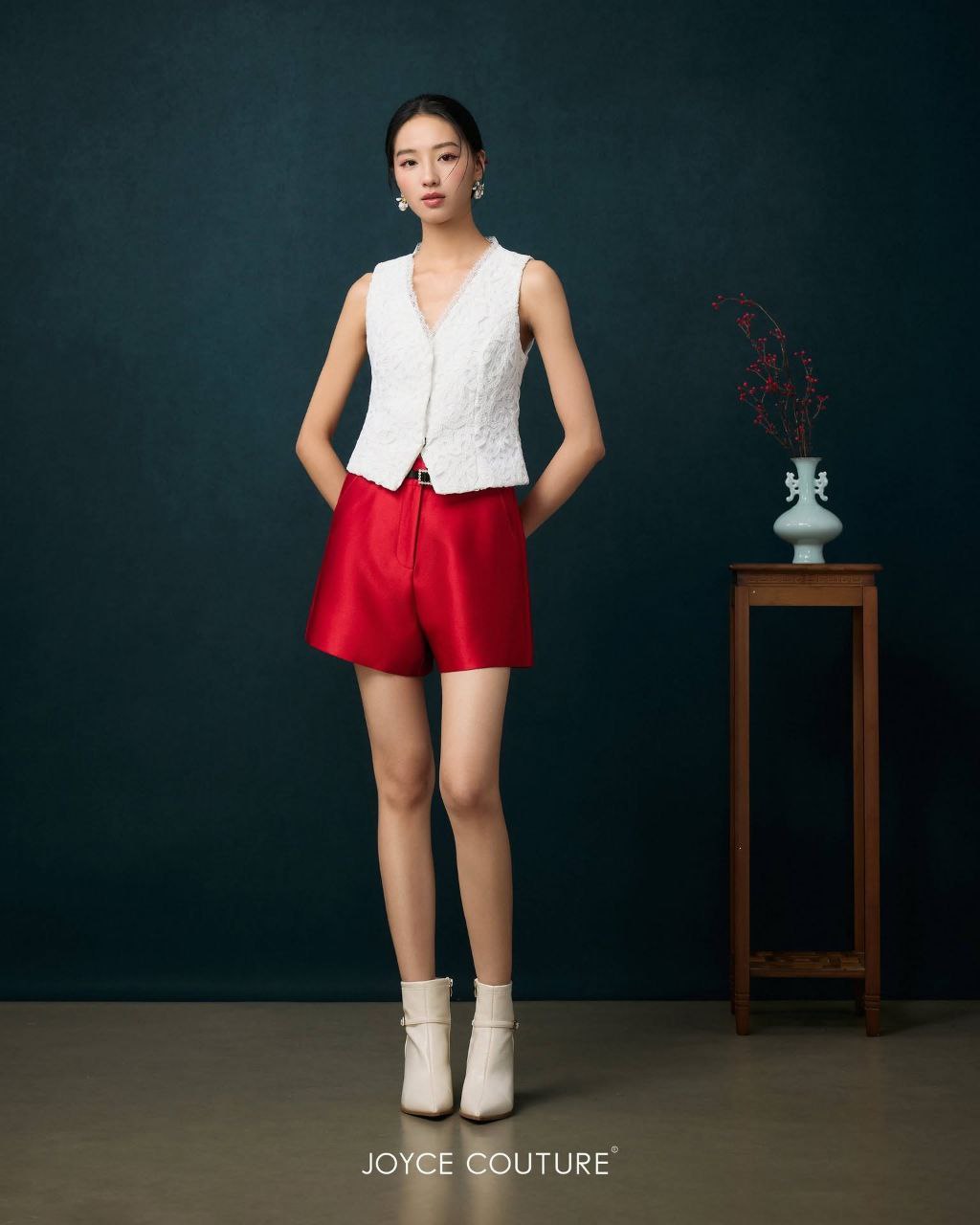 蕾丝V领马甲 T0770