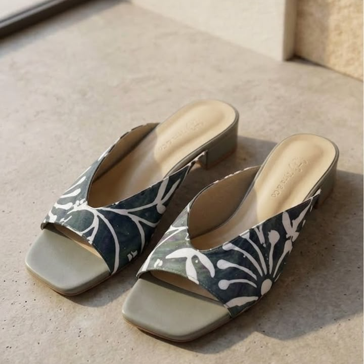 5824 - Seroja Slip-On Batik Heels