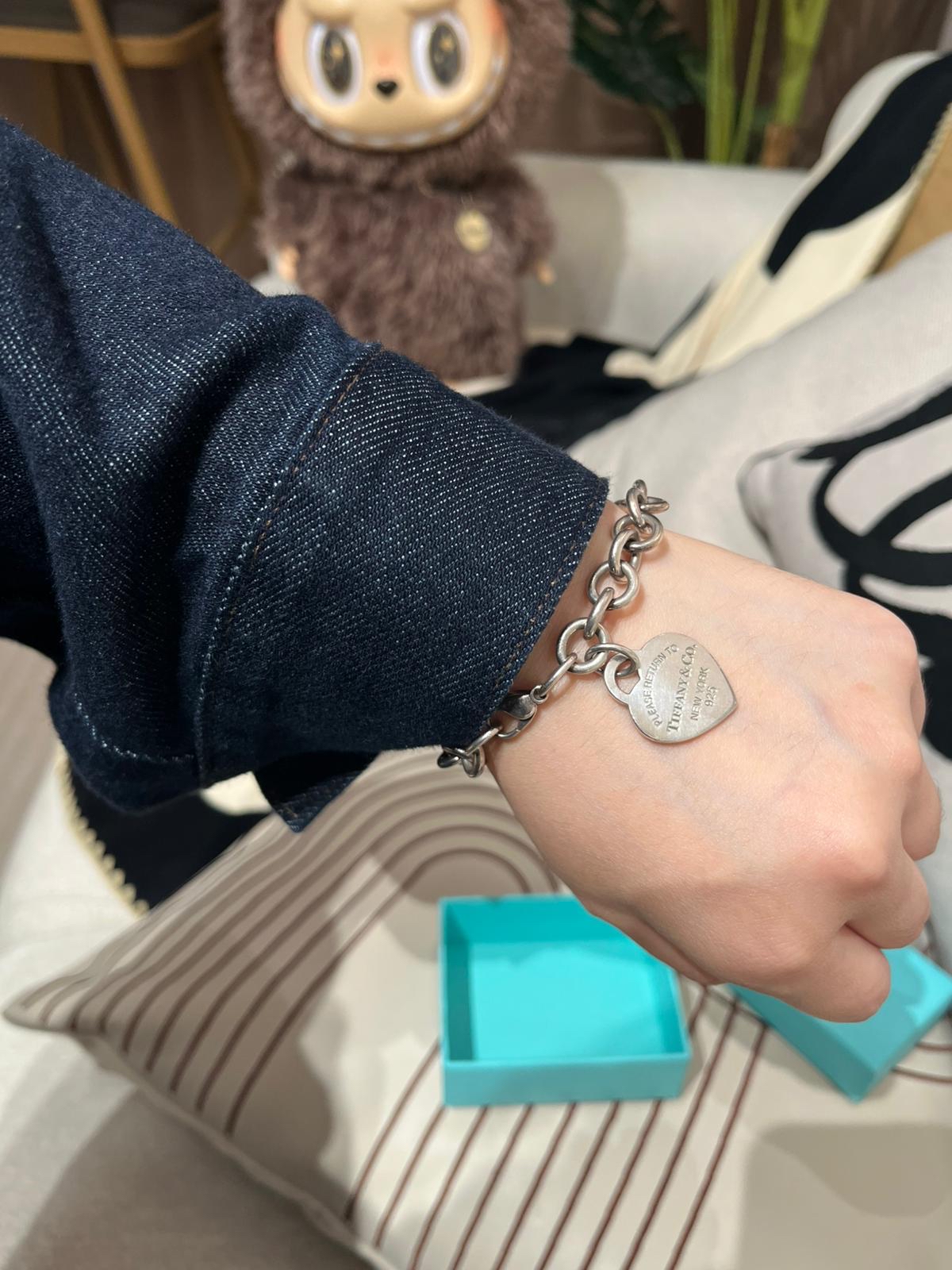 TIFFANY & Co. 心心純銀手鏈  100%Authentic, 95%New ✅Box