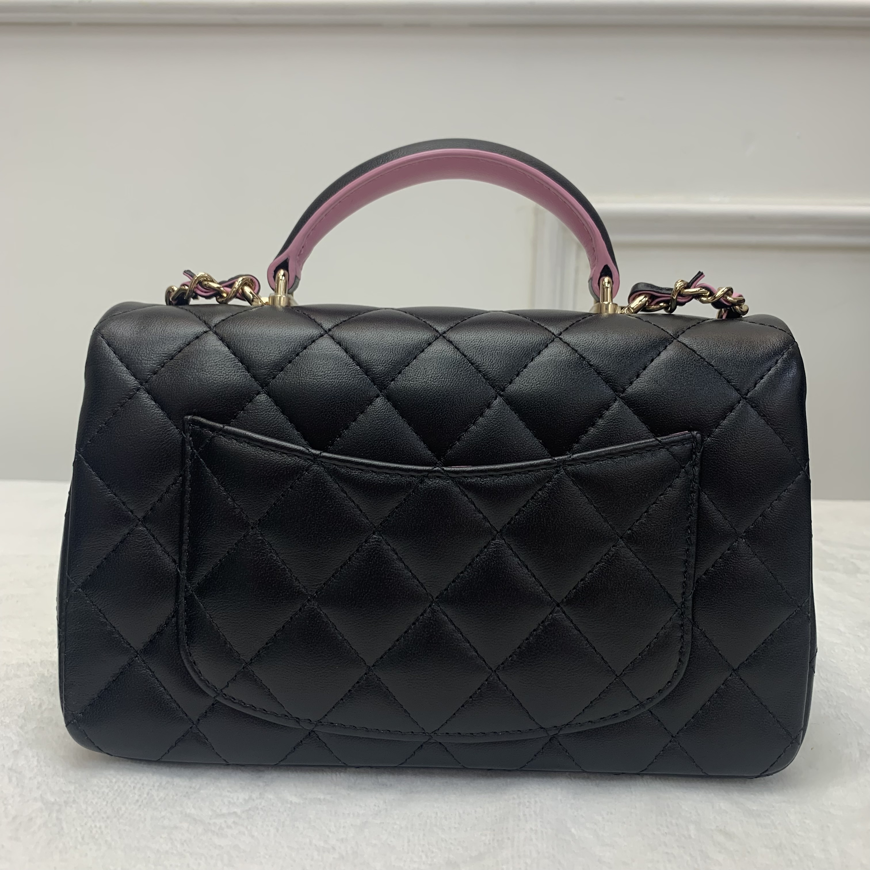 Full set 23P Chanel 粉拼黑Flap Bag