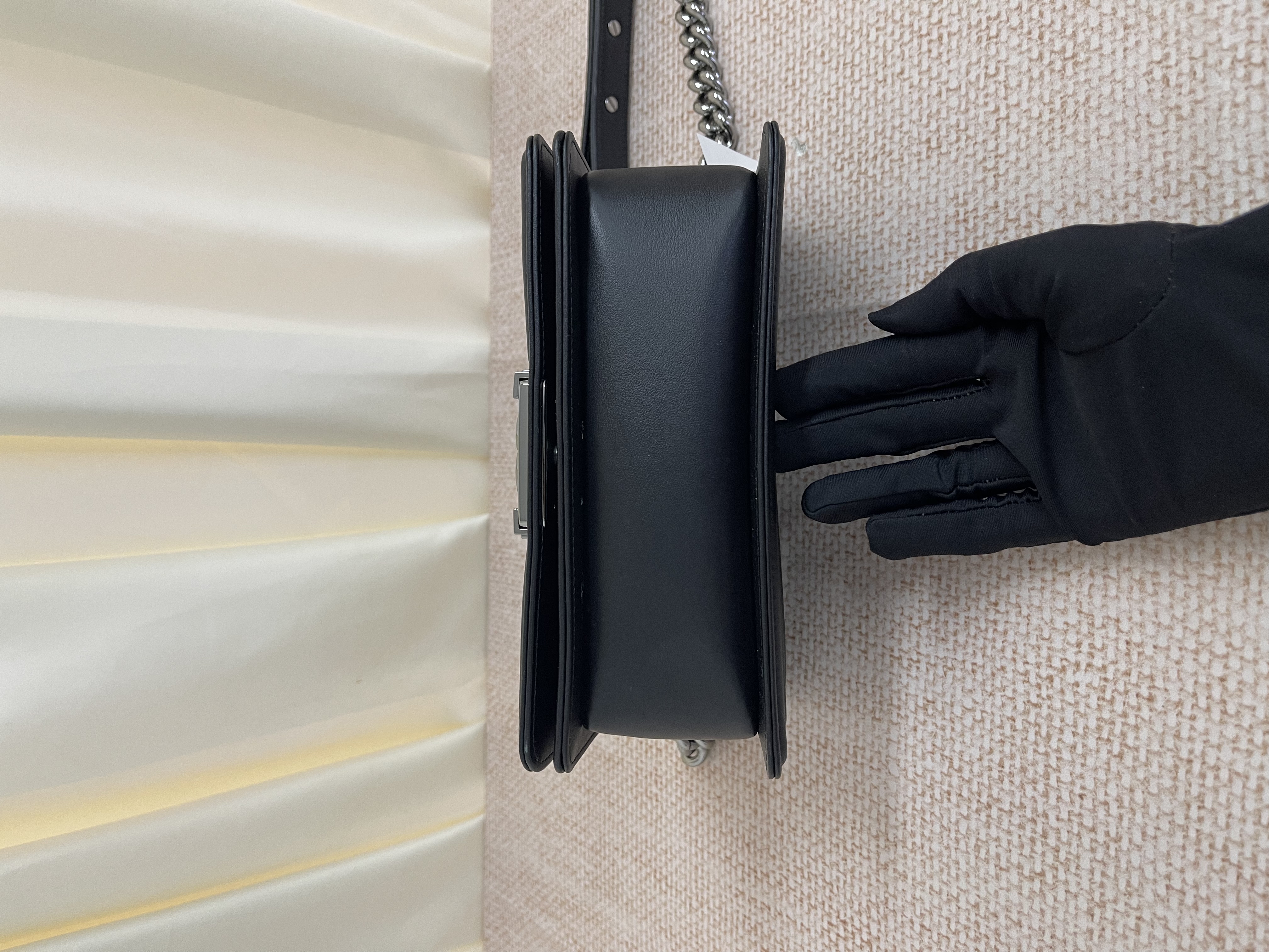 Pre-owned Chanel boy / Product Code: 26040707