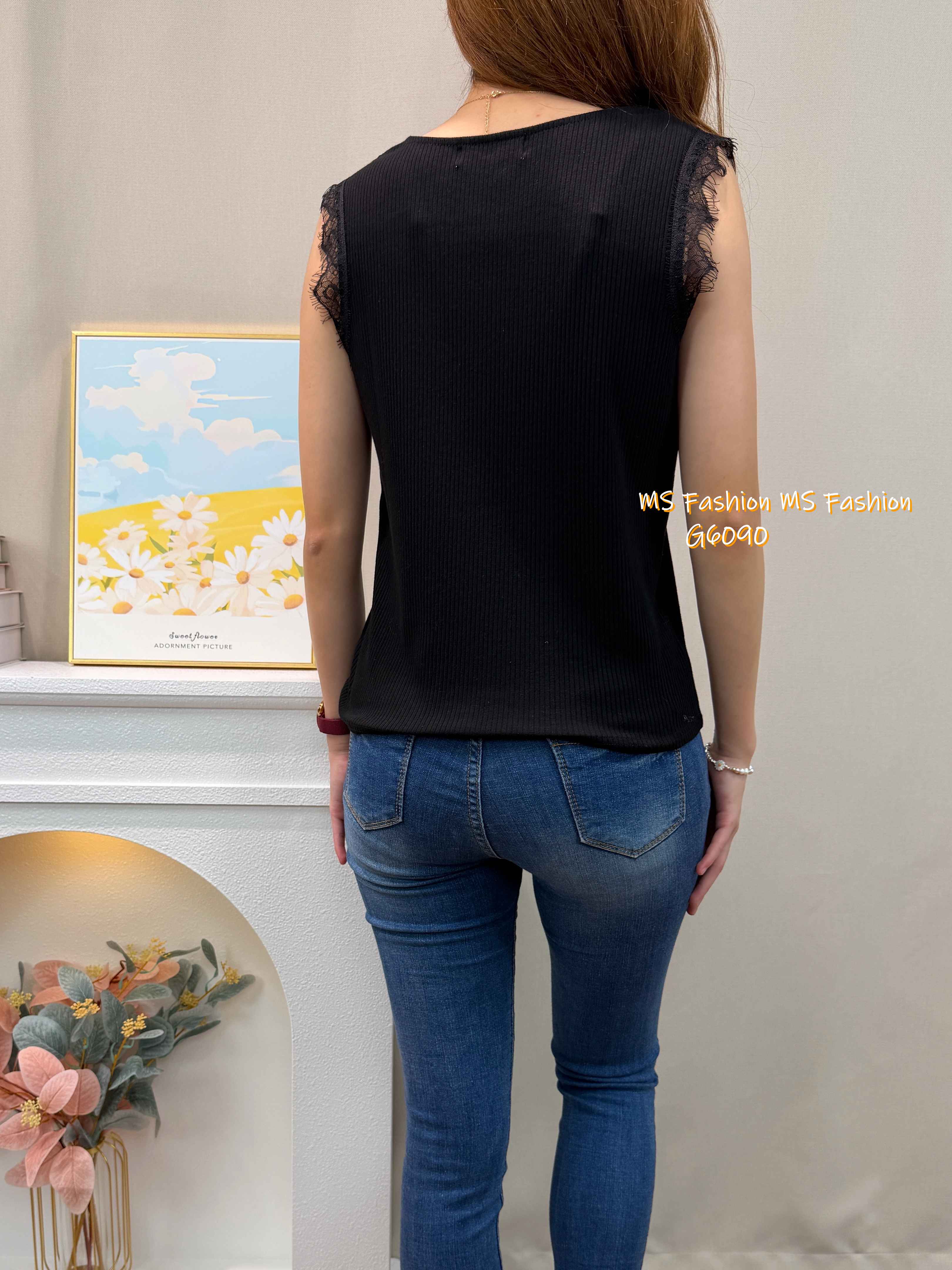 G6090 韓國🇰🇷V領lace背心