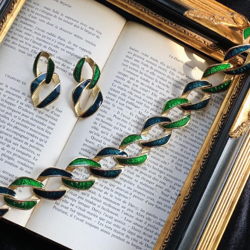 C.a. 1980s Designer StyleTwo Tone Green Enamel Statement Necklace and Pierce Earrings Set(MT1851-3)