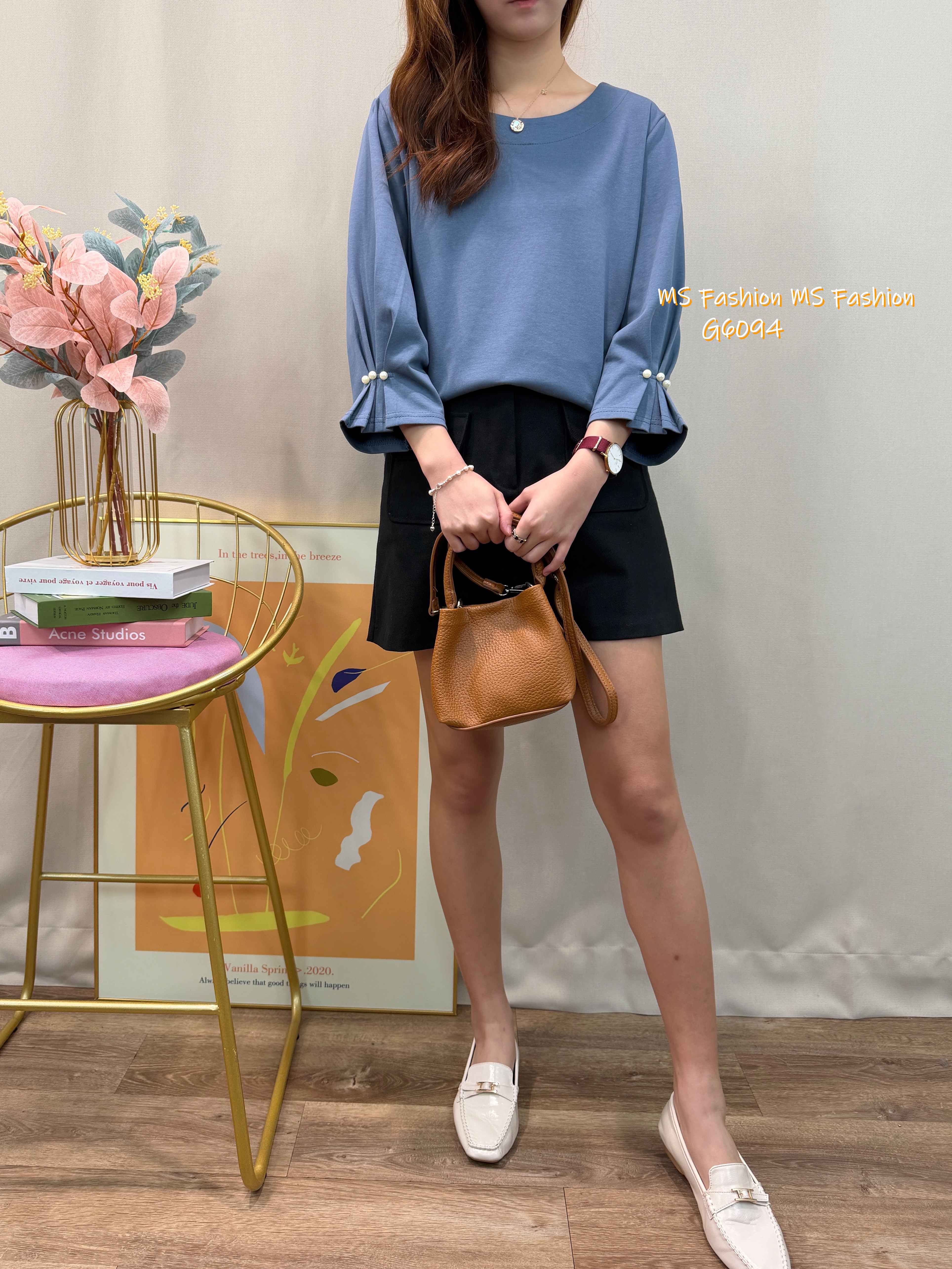 G6094 韓國🇰🇷百摺珠袖淨色top