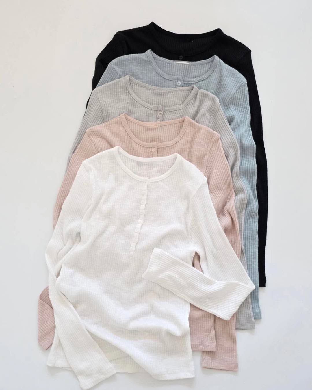 開鈕坑紋薄長袖