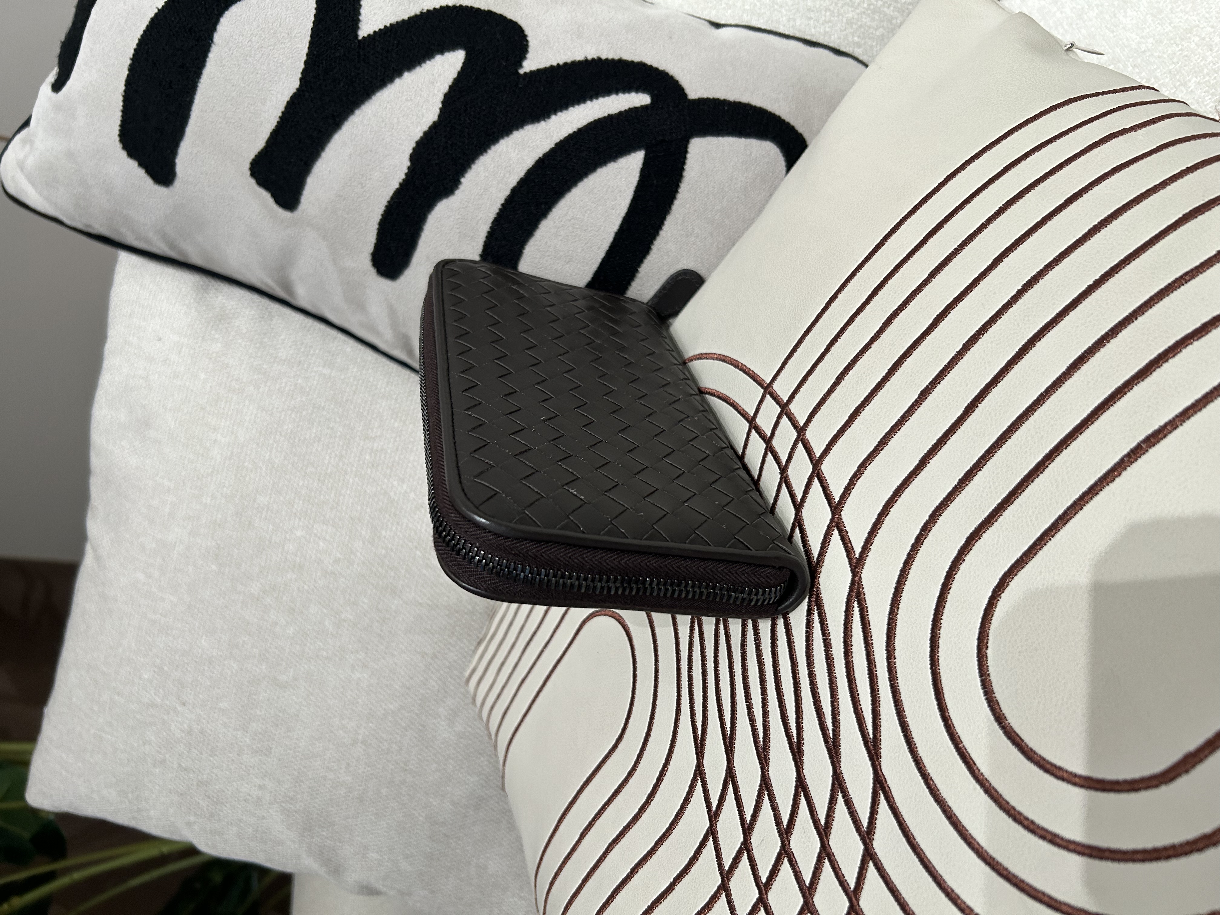 Bottega VETEGA LONG WALLET  100%Authentic ,95%new ✅dust bag