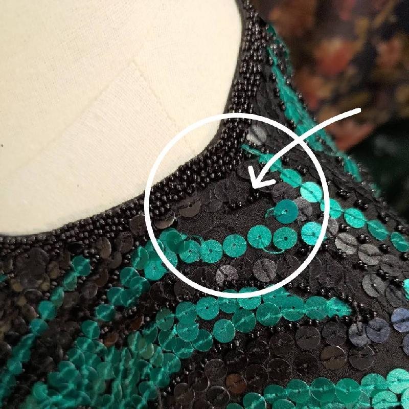 1980s Oleg Cassini by He-ro industries co. Hand-Stitched Green & Black Sequin Silk Disco Top (ZA115)