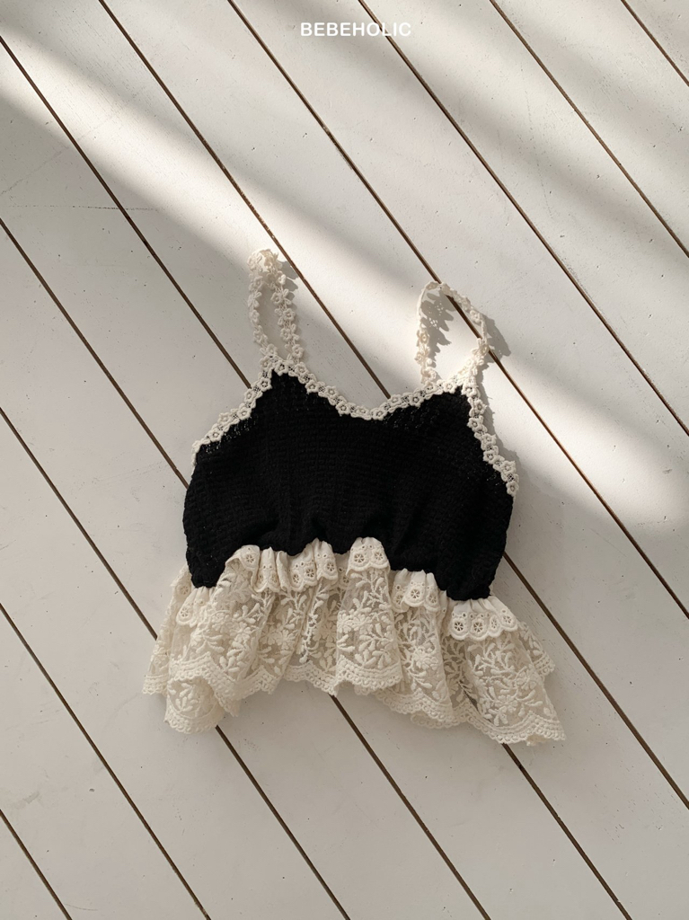 🌸預訂 韓國直送🌸🇰🇷BEBEHOLIC兩色標籤蕾絲花邊吊帶胸衣