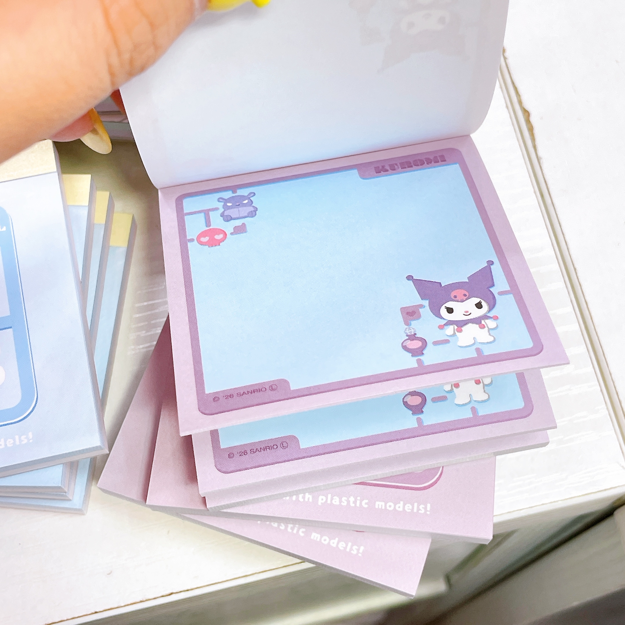 日本直送Sanrio /蠟筆小新 memo