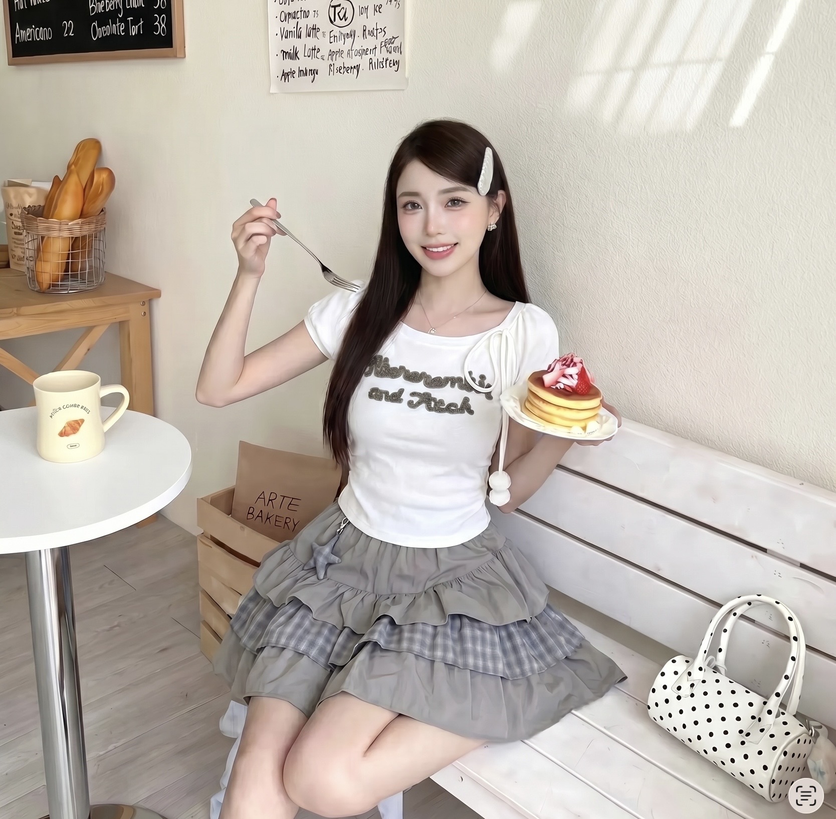泡泡袖上衣 Bubble Sleeve Hair Ball T