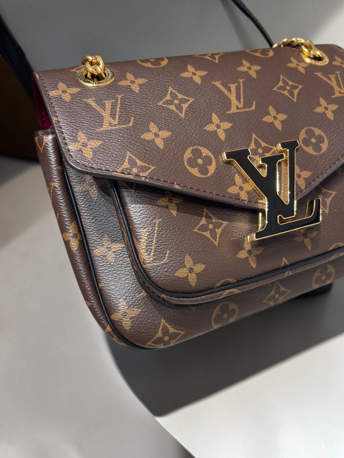 Lv passy chain bag M45592 100%Authentic,98%New ✅防塵袋