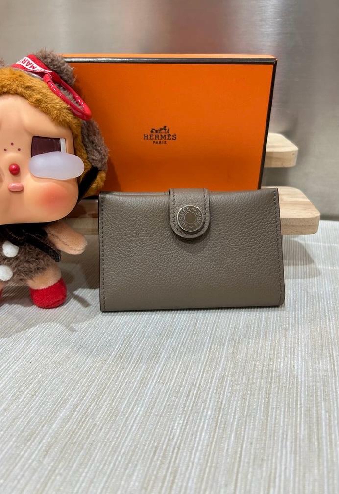 全新 Hermes R.M.S Card Holder Etoupe Calfskin 100%Authentic, Brand New ✅Box