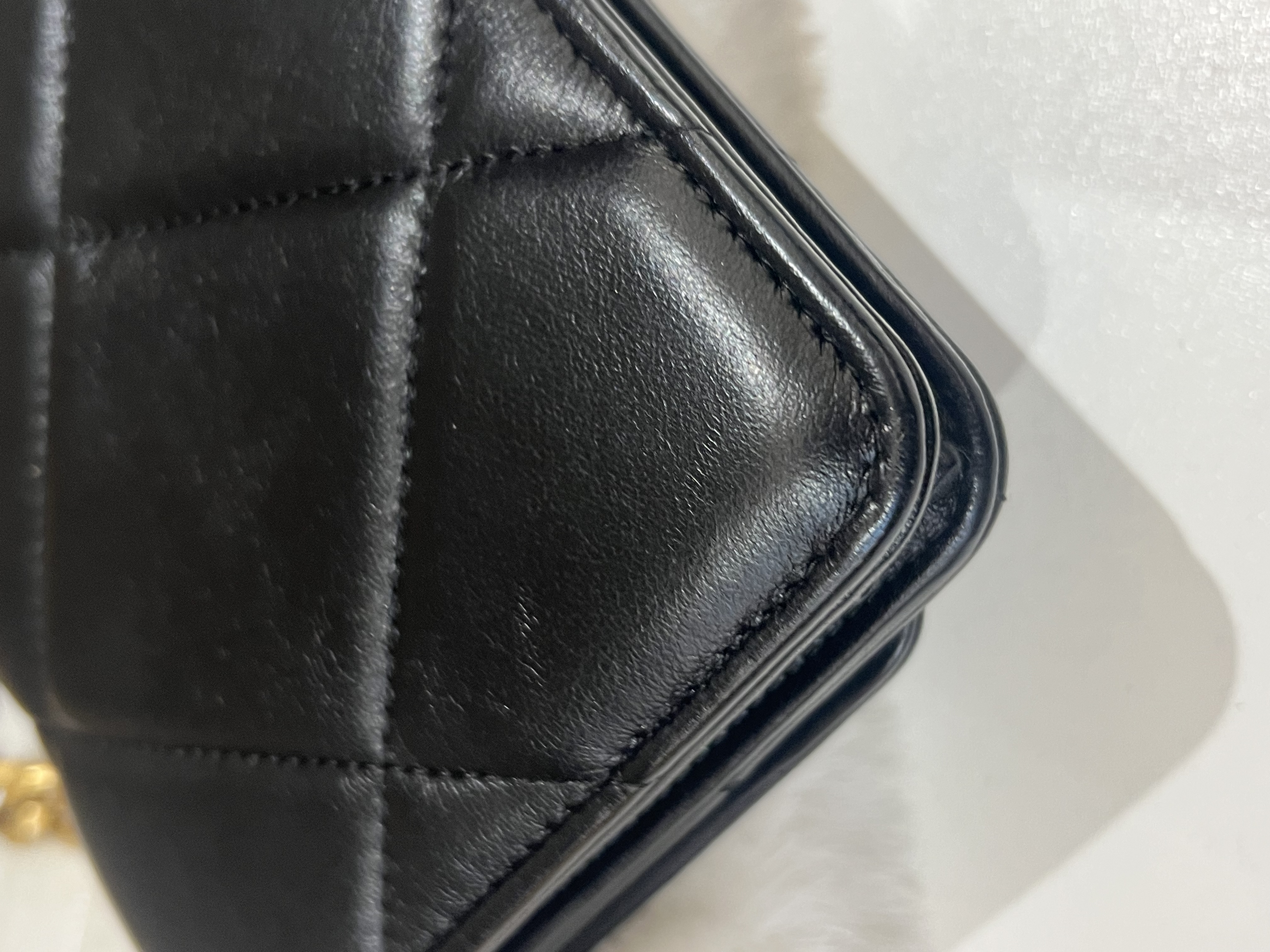 直播貨品 |  [1個-$100 2個-$300］H18