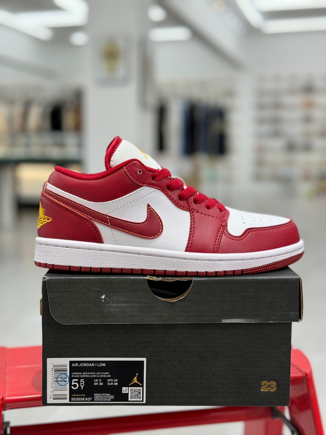 Air Jordan 1 Low Cardinal Red 553558-607