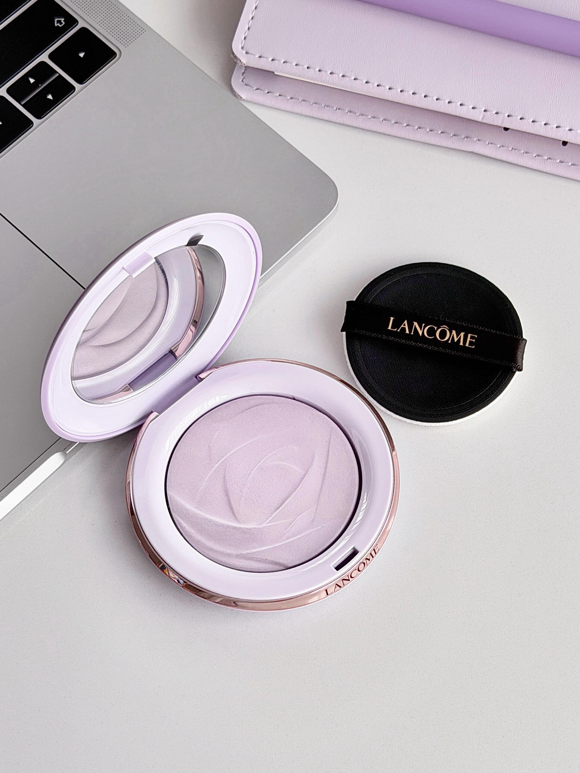 2026 夏季新品！ Lancome 蘭蔻持妝大紫餅粉餅