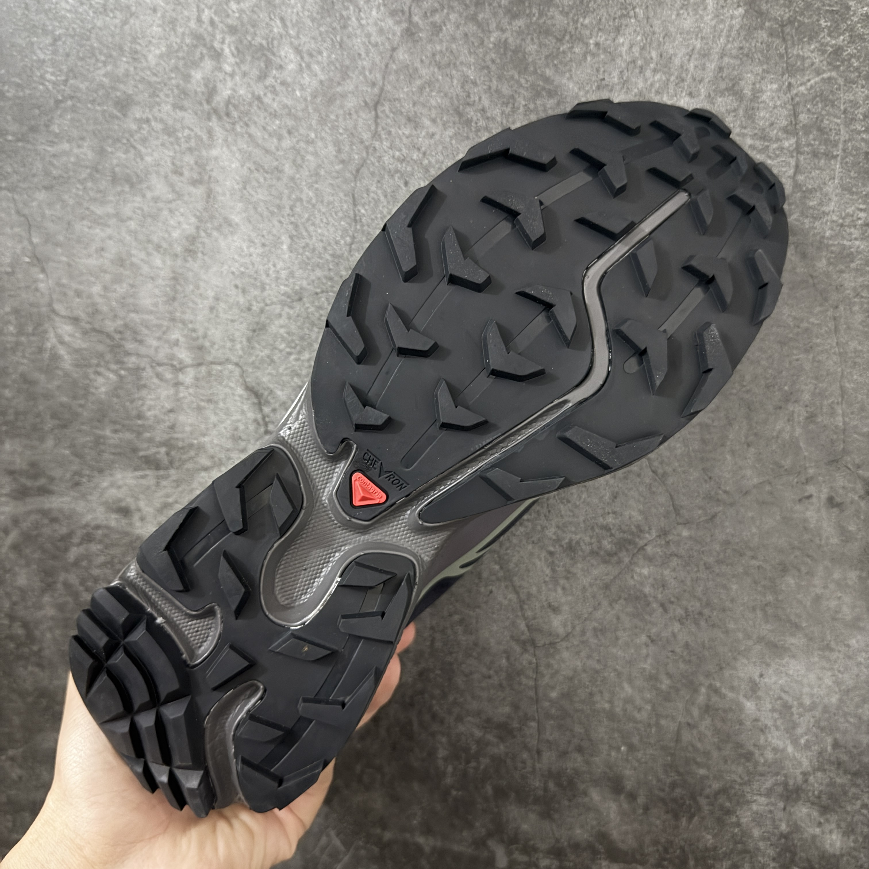 Salomon XT-6