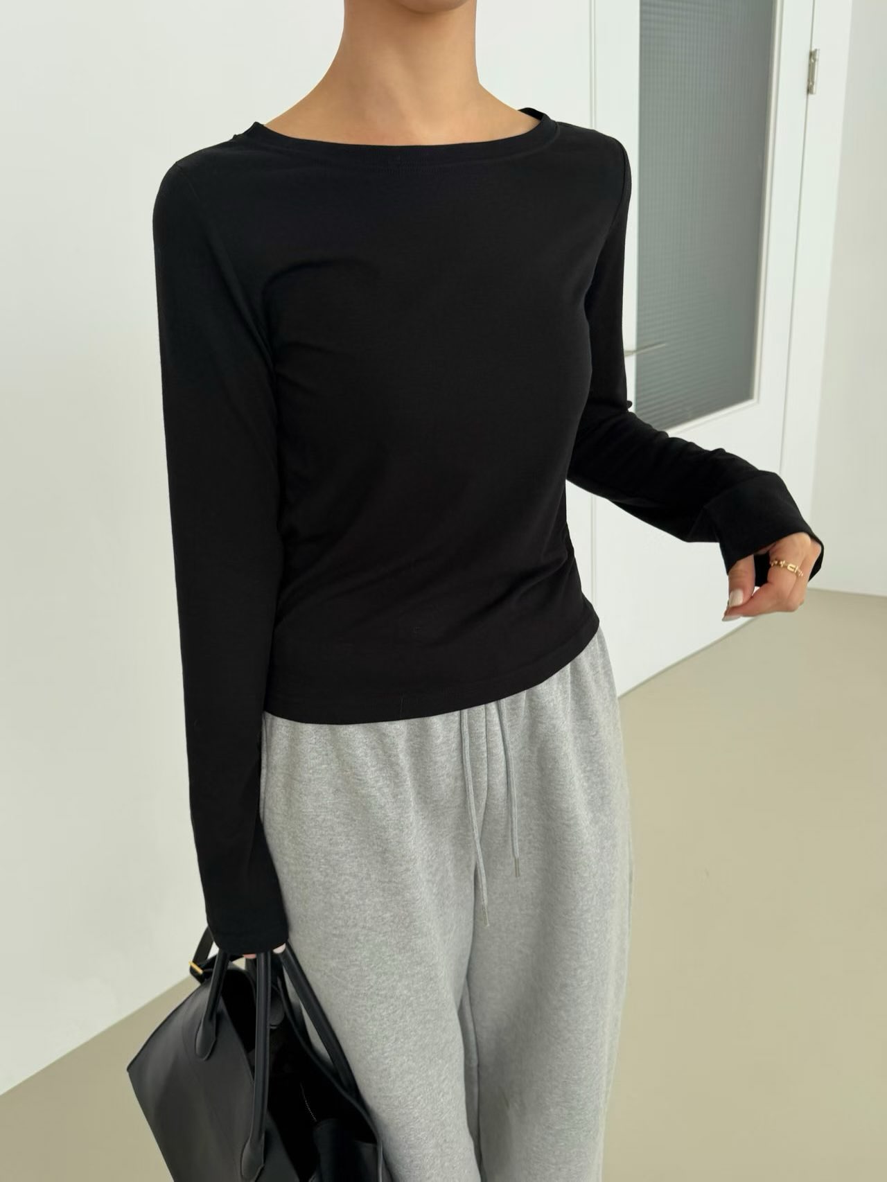 (2026FW) MOI - TOP