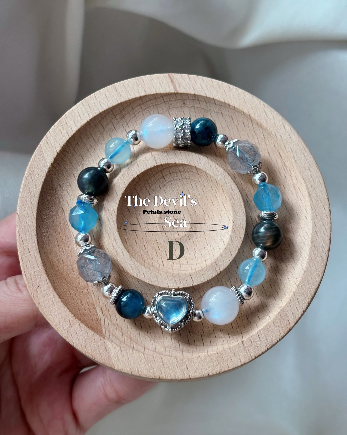 ˖°𓇼𝐓𝐡𝐞 𝐃𝐞𝐯𝐢𝐥’𝐬 𝐒𝐞𝐚 ⋆