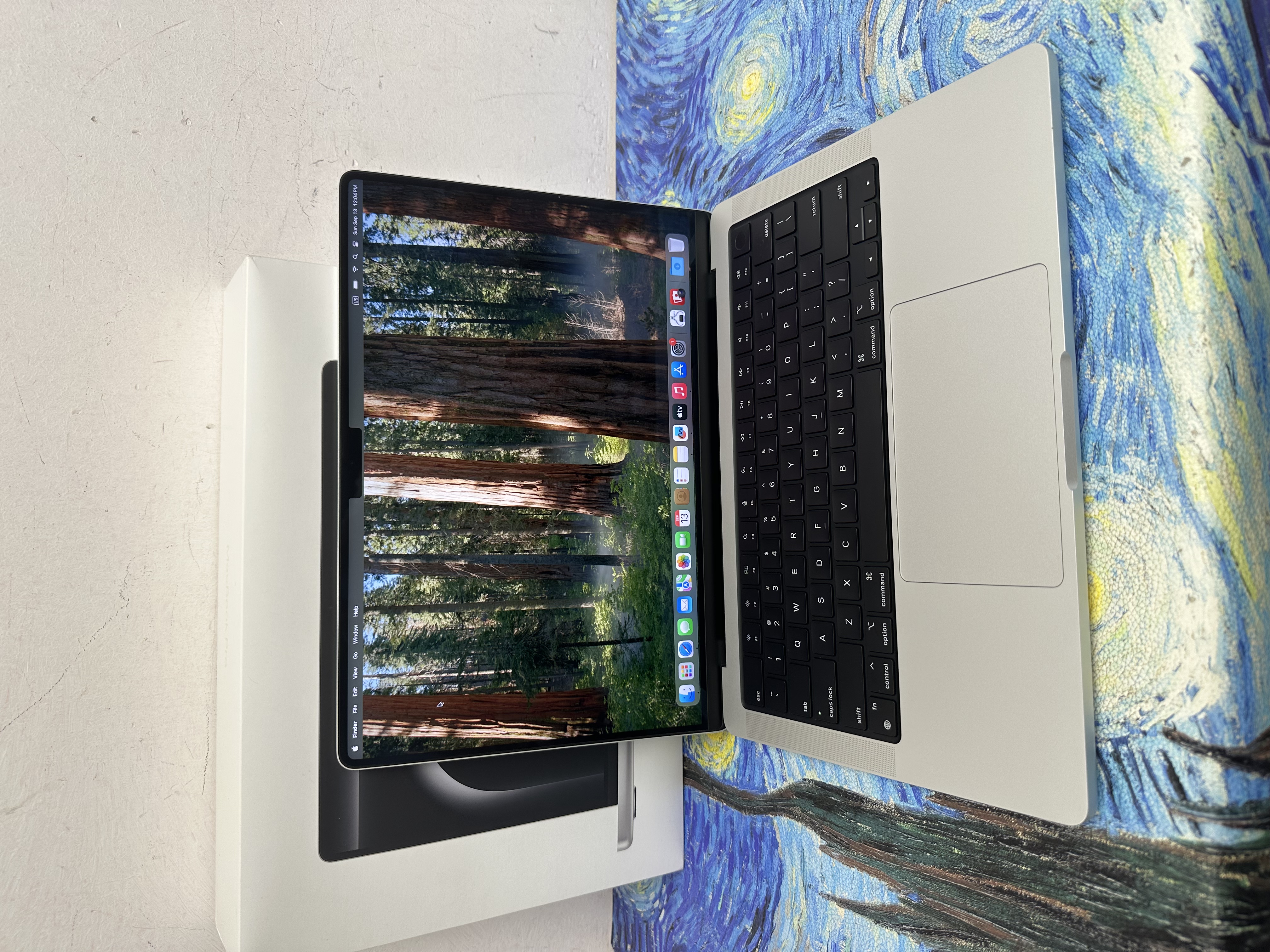 #6149 APPLE MacBook M3Pro 2023 /18GB Ram/512GB SSD/14核心GPU/Liquid Retina XDR Mon/14吋/銀色/Gaming Laptop / Notebook / Netflix /Movie / MacbookPro / Pro M3 / 