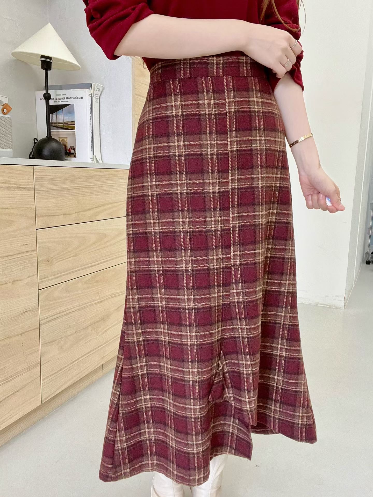 FV31_01 魚尾格仔長SK  (3色)