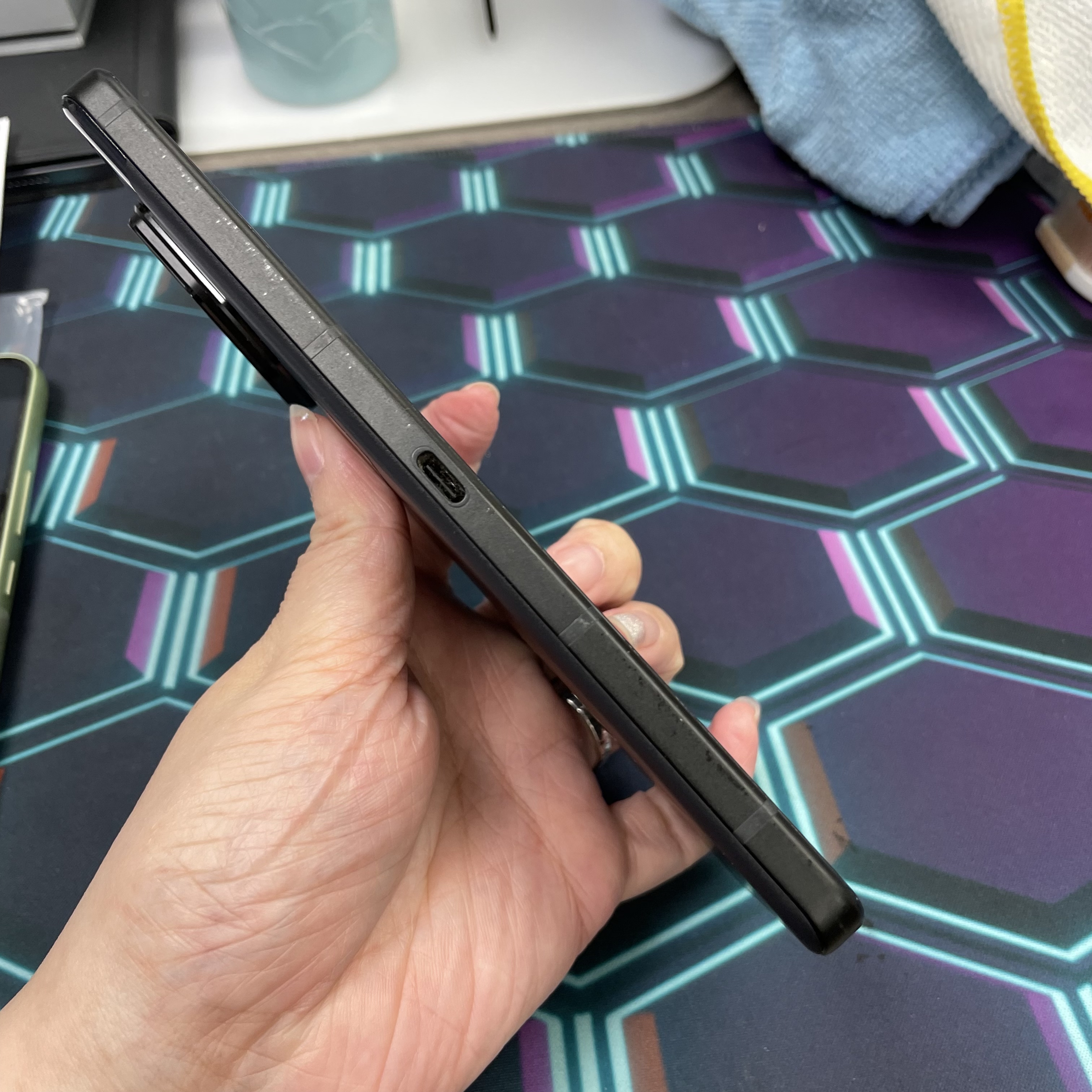*8148 ASUS ROG Phone 8 勁靚機 16+256GB 黑色 black