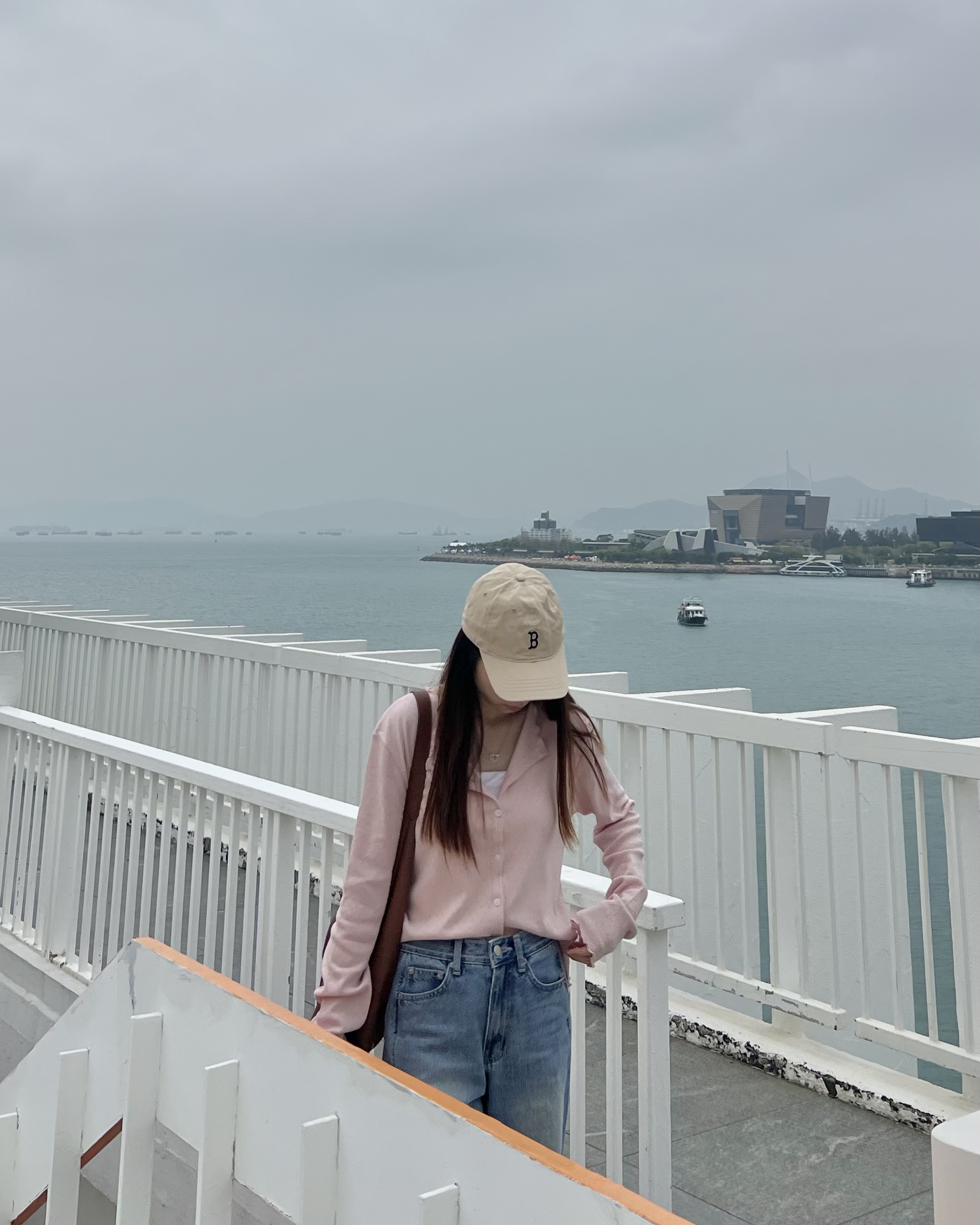 櫻花木耳邊上衣 溫柔斯文