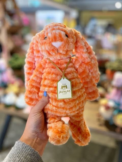 Jellycat Fizzleskip Bunny Original 火花跳跳兔|歐洲獨立零售商限定