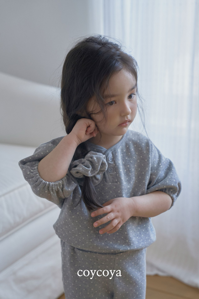 🌸預訂 韓國直送🌸🇰🇷COYCOYA兩色波點鈕扣短袖上衣