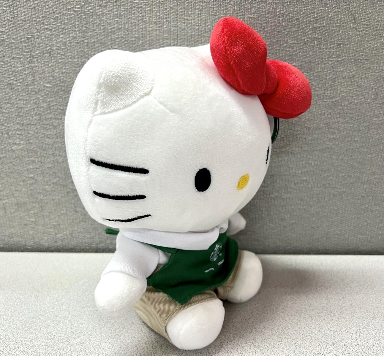 🇹🇼台灣直送🇹🇼Hello Kitty X STARBUCKS 限量公仔