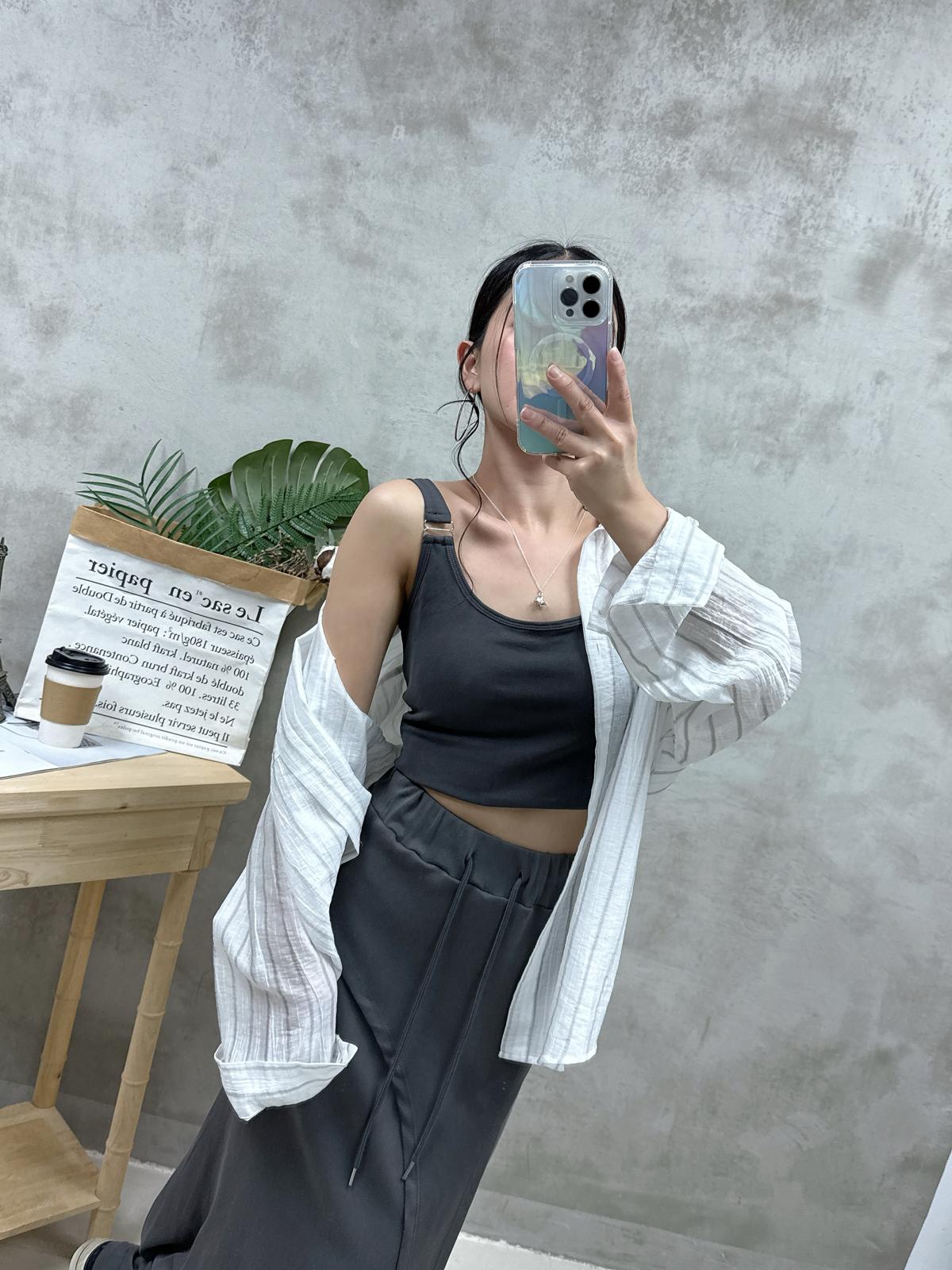 B06 銀扣方領長Bra top