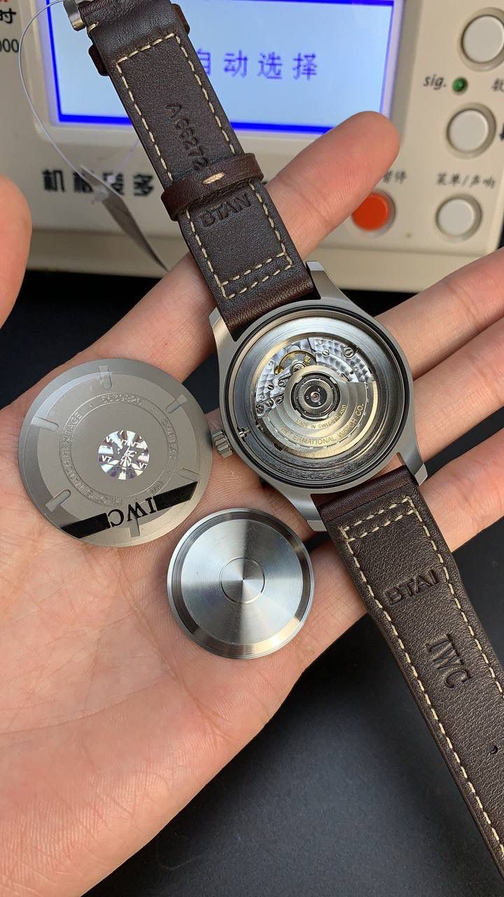 万国飞行员 钛马克十八✔️